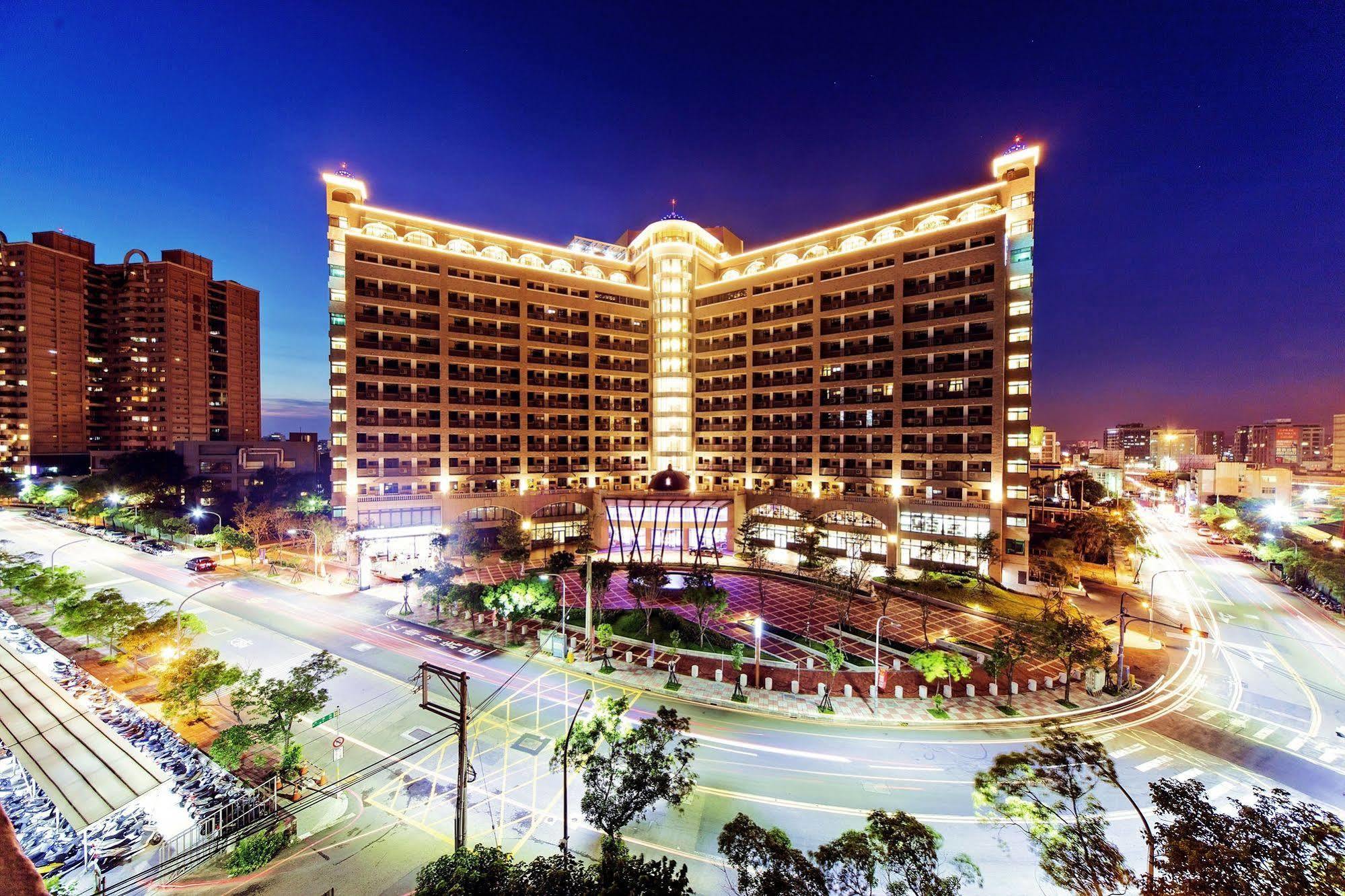 The Ho Hotel Hsinchu stad Exteriör bild